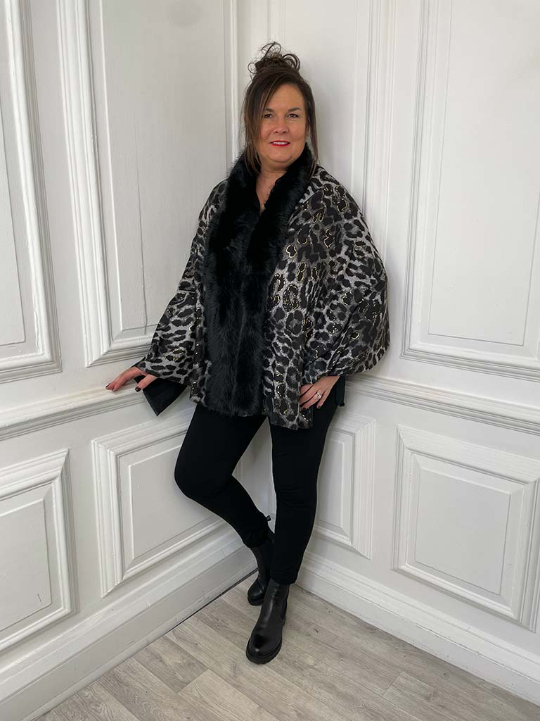 Malissa J Animal Print Shawl - Grey