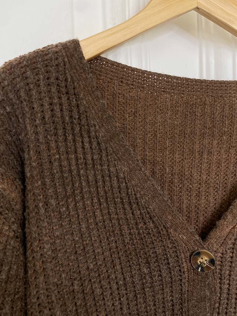 Cropped Cable Knit Cardigan - Vintage Cocoa