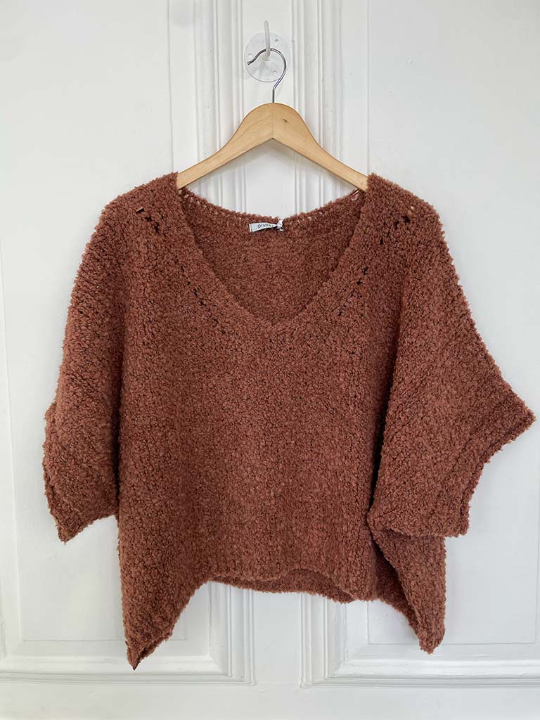 Boucle Boxy V-Neck Knit - Ember