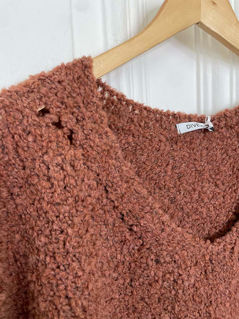 Boucle Boxy V-Neck Knit - Ember