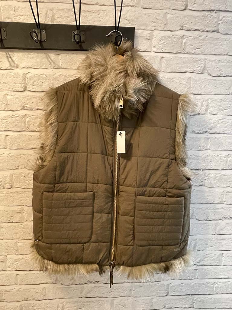 Malissa J Reversible Faux Fur Gilet - Brown