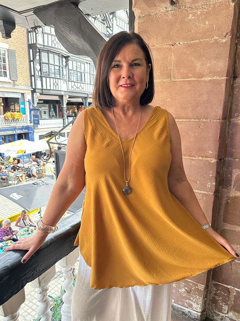 Classic V-Neck Vest - Ochre