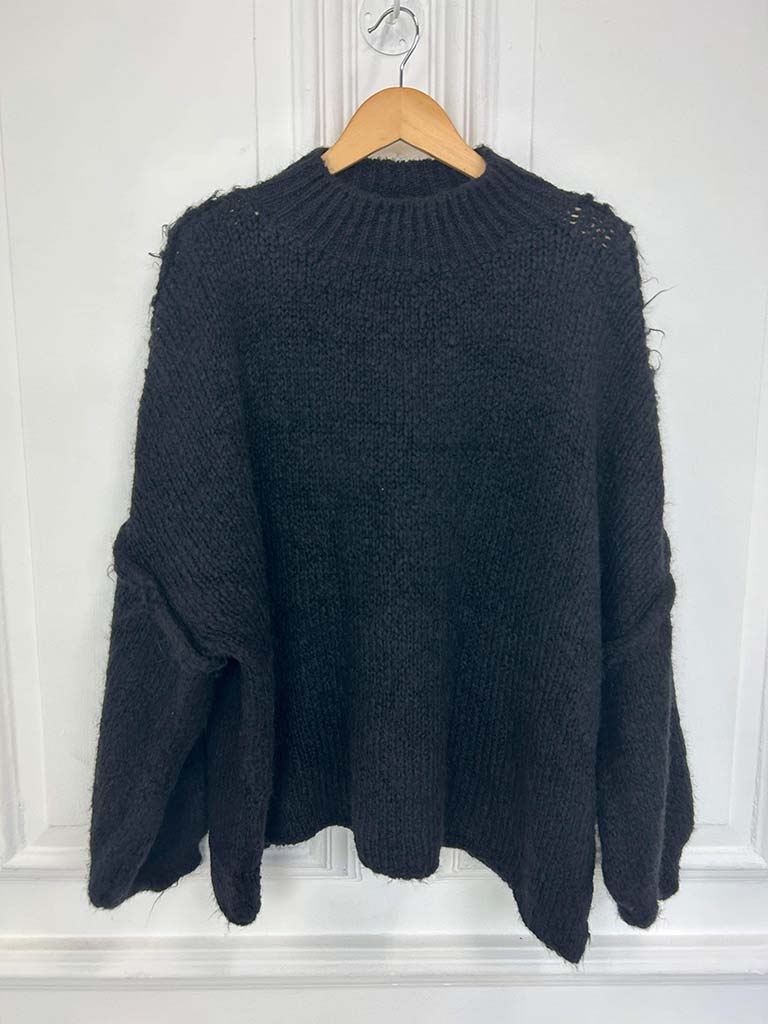 Chunky Exposed Seam Knit - Black – Chester Boutique