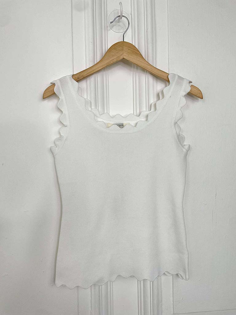 Scalloped Edge Vest - Warm White