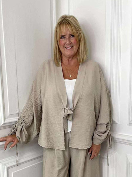 Gathered Sleeve Kimono - Latte