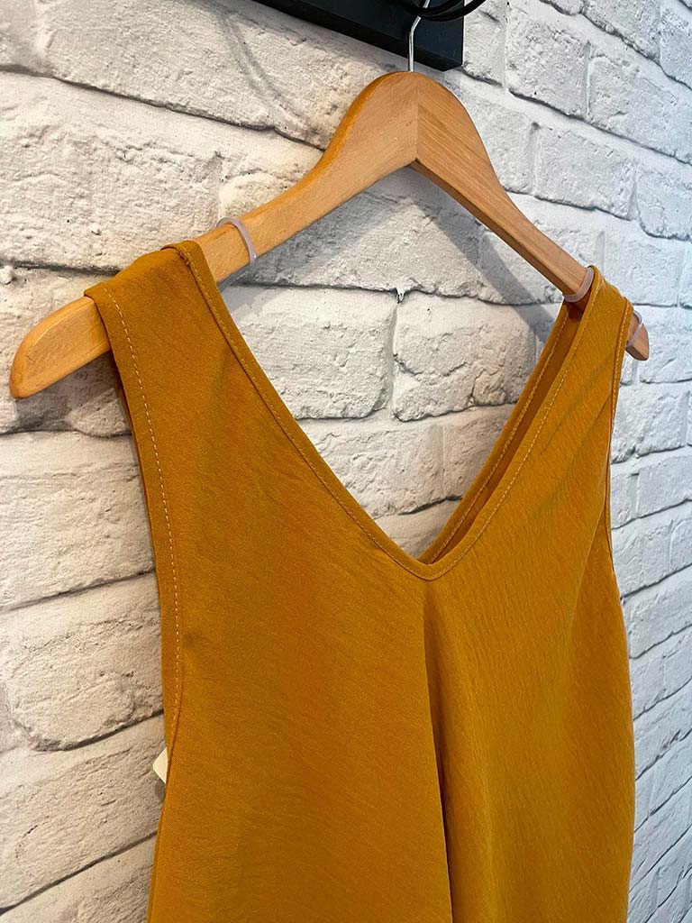 Classic V-Neck Vest - Ochre