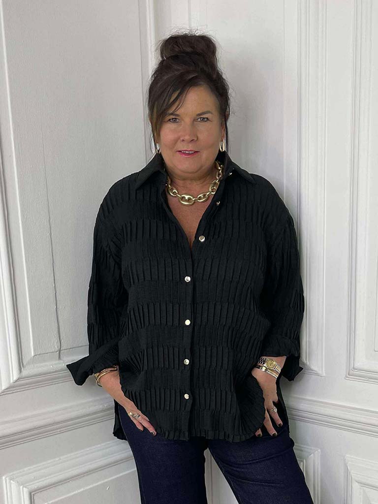 Textured Pleat Shirt - Black