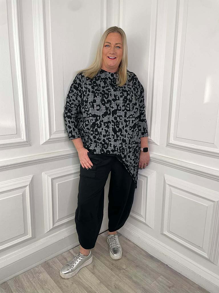 Leopard Check Asymmetric Top - Mono