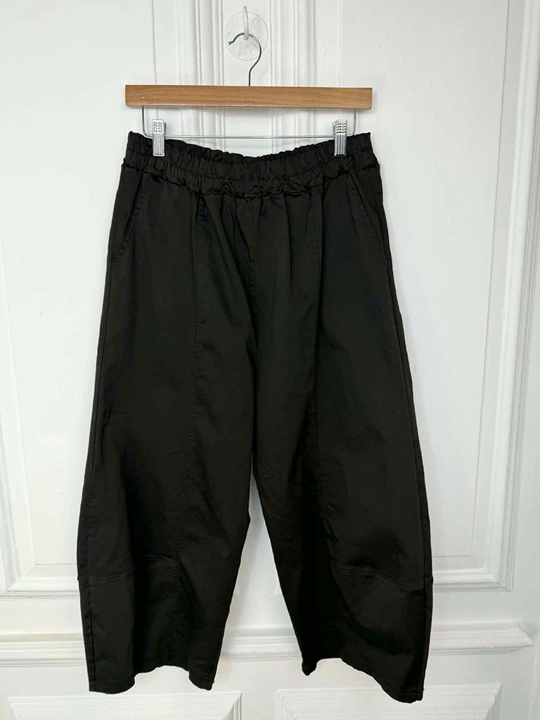 Cotton Barrel Trousers - Espresso