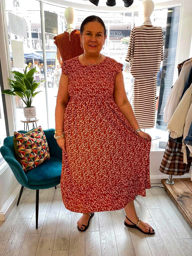 Ditsy Daisy Midi Dress - Rust