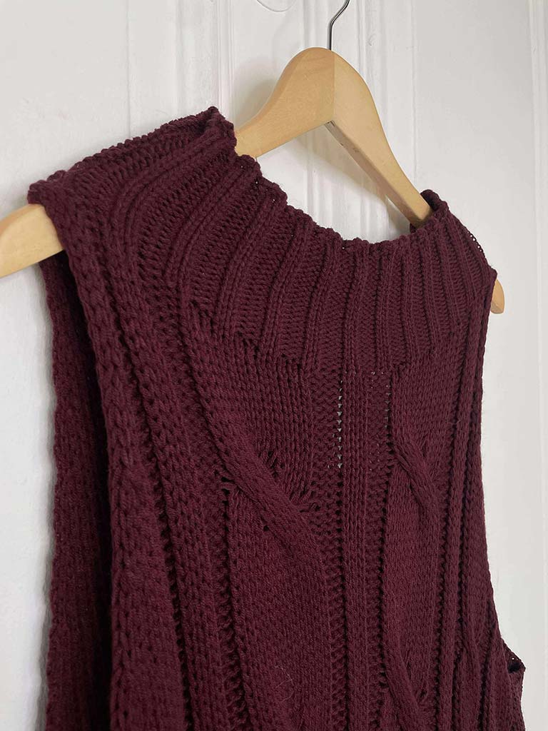 Cable Tank Knit - Burgundy