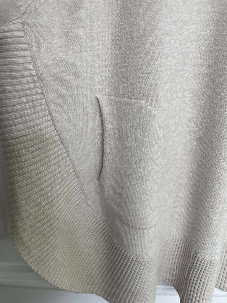 Scooped Pocket Knit - Stone