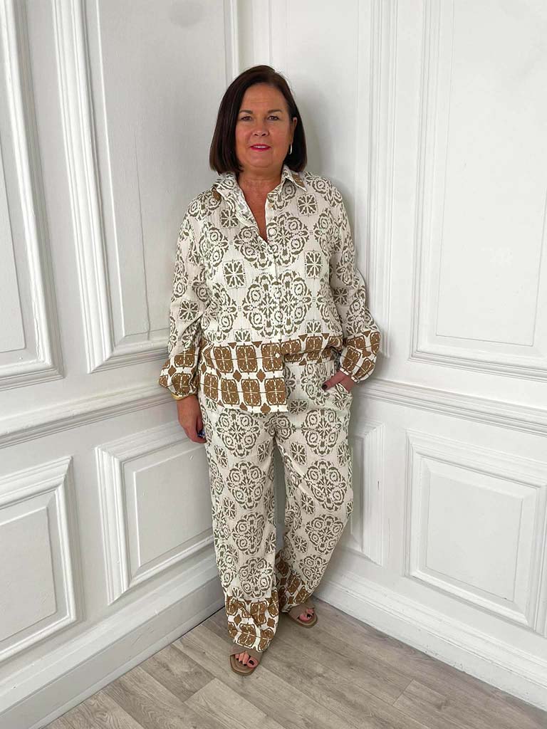 Tile Print Classic Shirt - Mocha