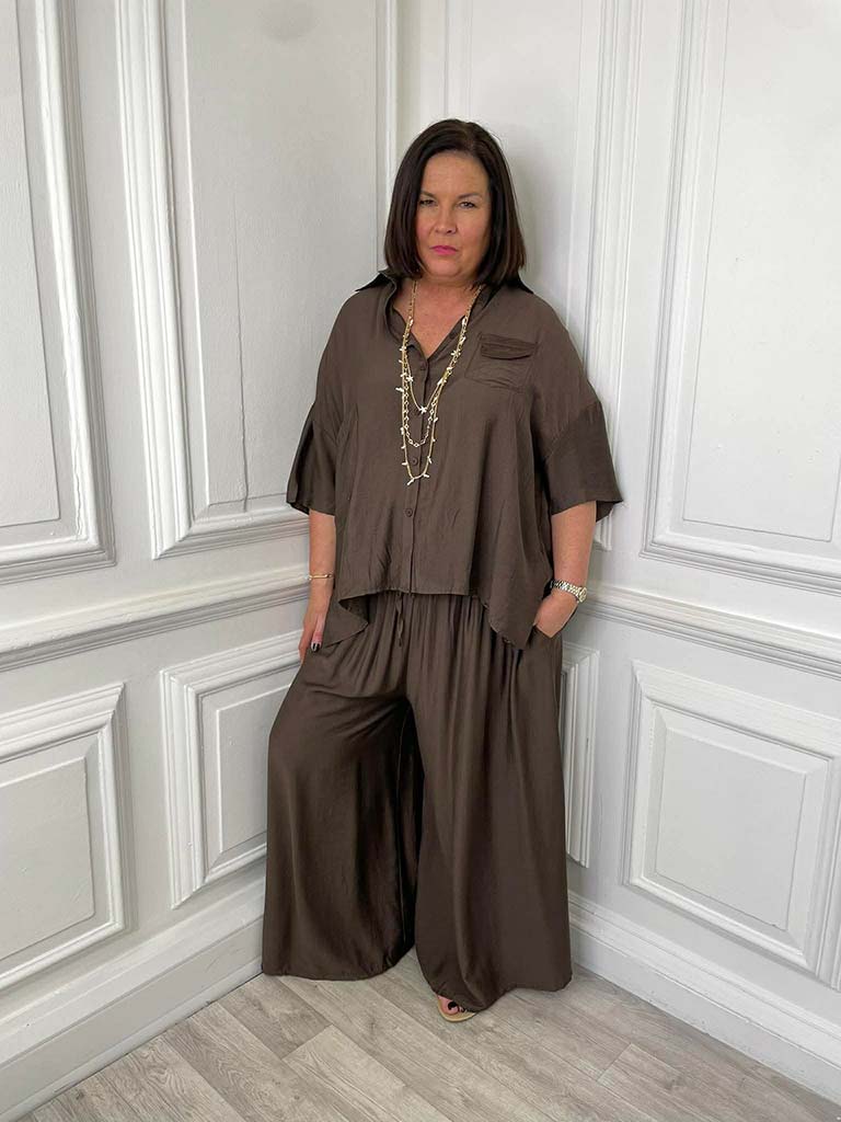Boxy Pocket Shirt - Chocolate
