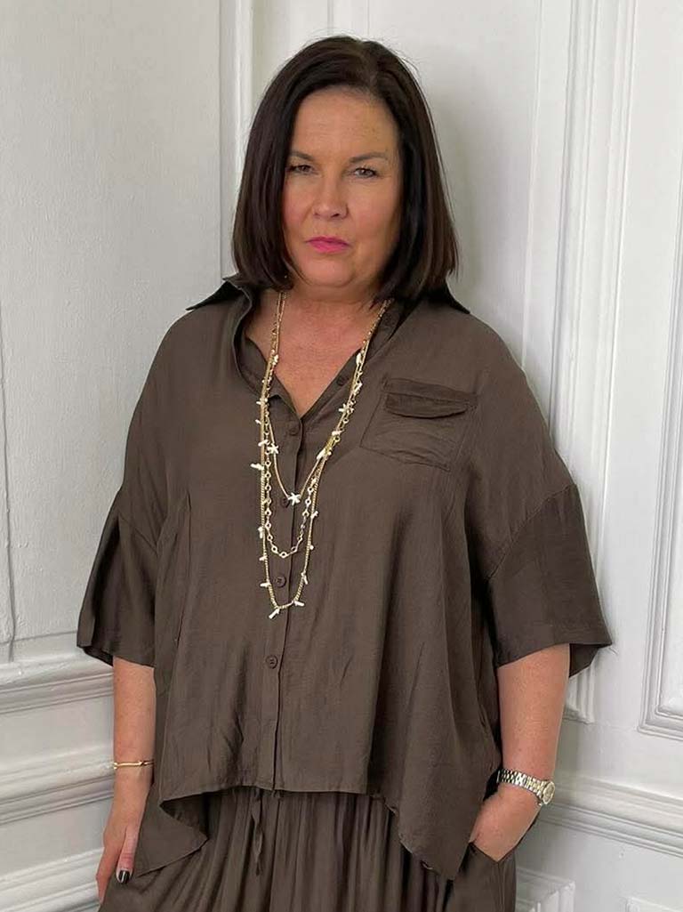 Boxy Pocket Shirt - Chocolate
