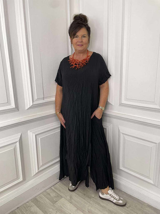Crinkle Short Sleeve Maxi Dress - Black