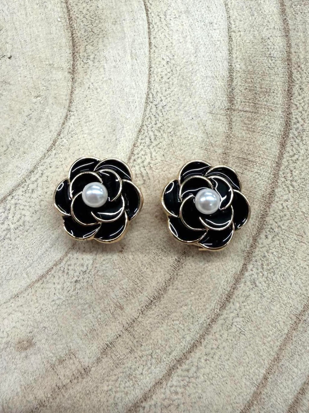 Rose & Pearl Button Covers - Black
