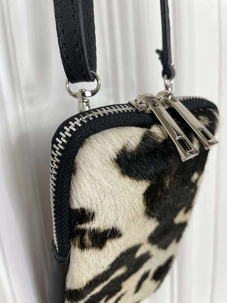 Cross Body Leather Pouch Bag - Cow