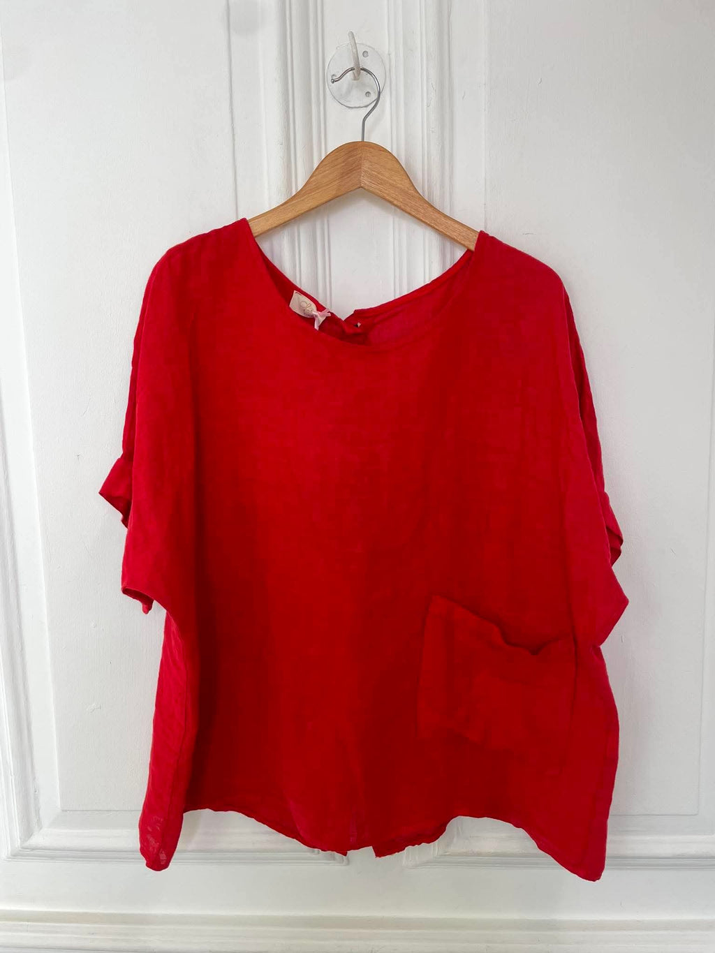 Linen Button Back Pocket Top - Cherry