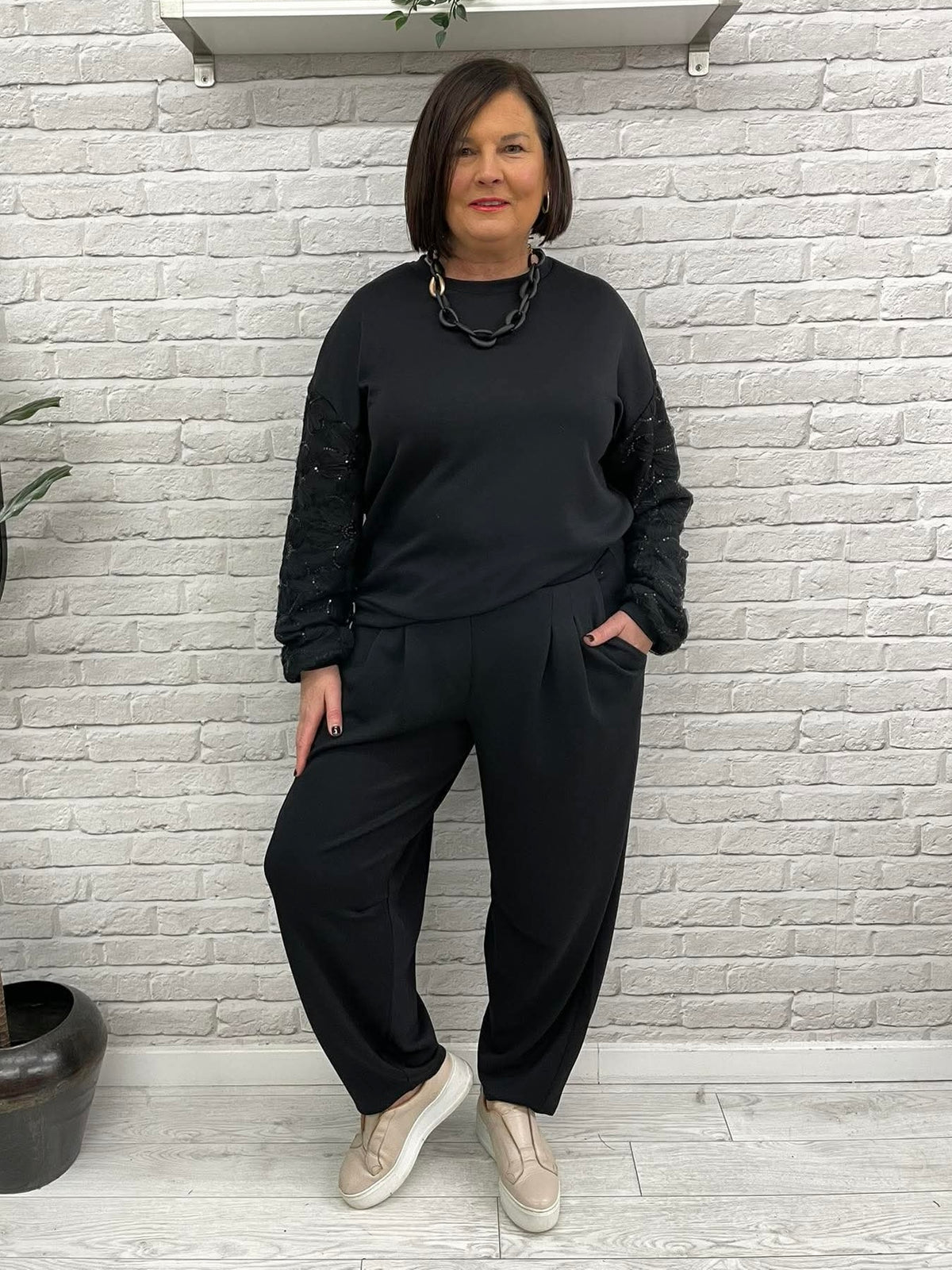 Soya Concept Banu Lace Sleeve Sweatshirt - Black