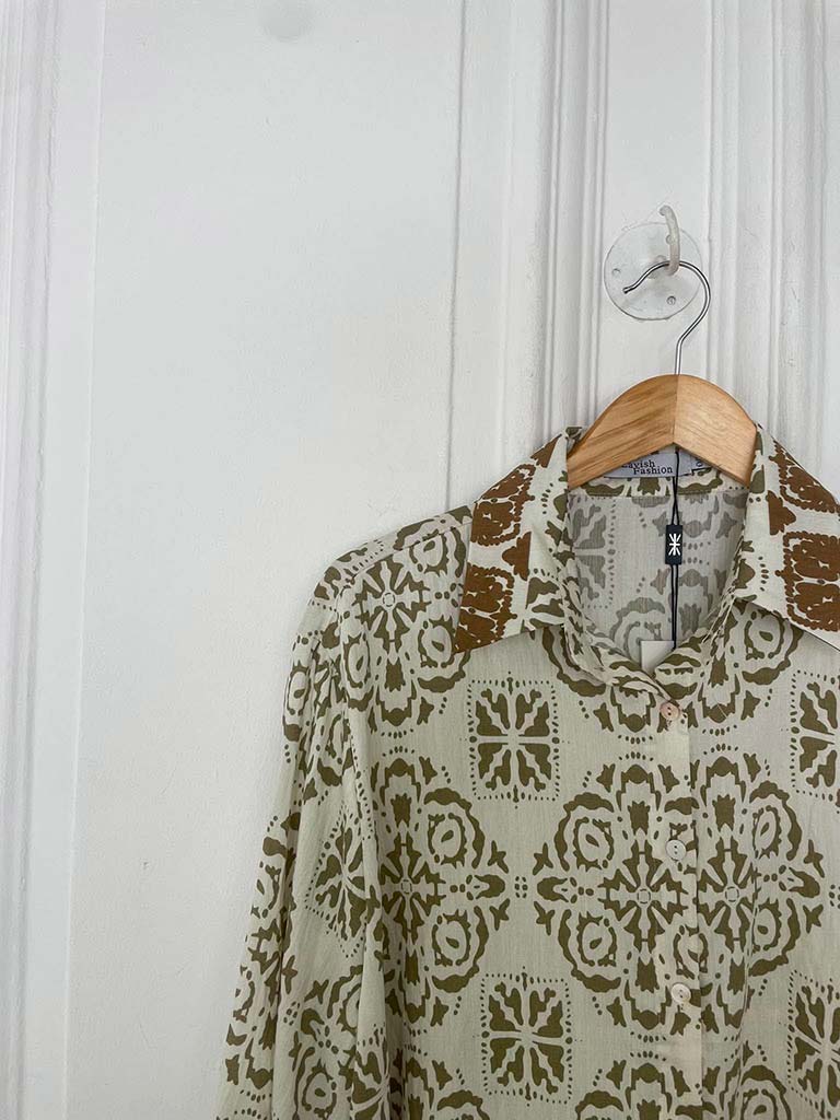 Tile Print Classic Shirt - Mocha