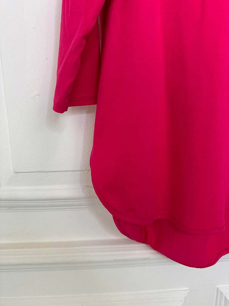 V-Neck Scooped Hem Top - Cerise