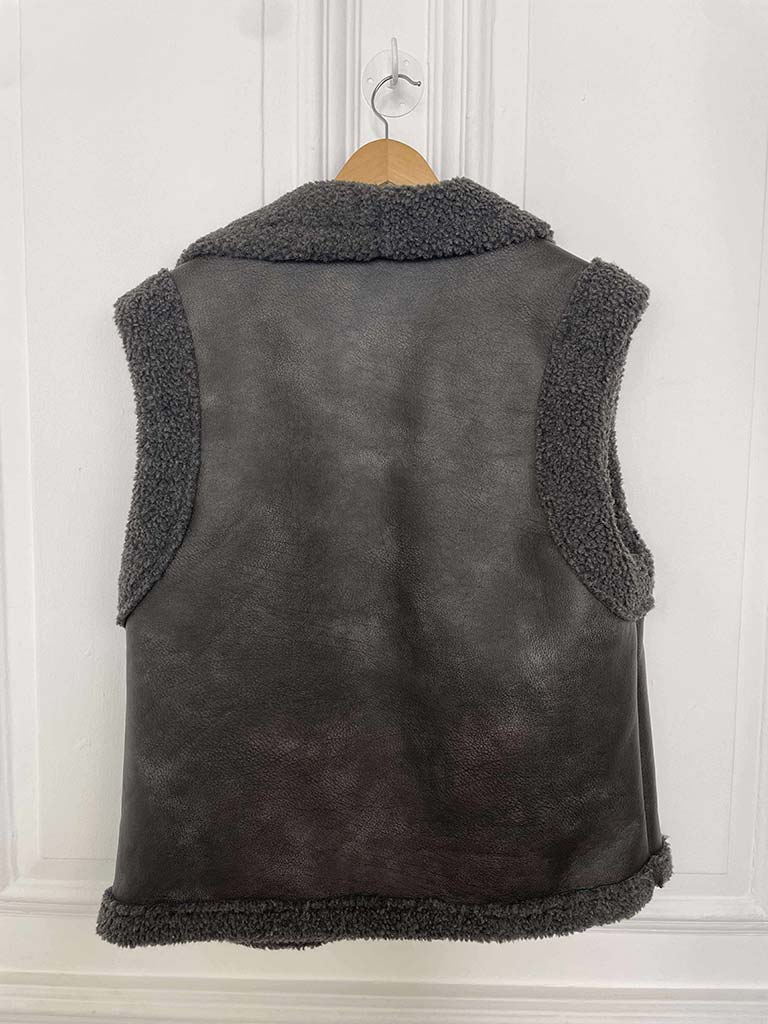 Faux Shearling Gilet - Gun Metal