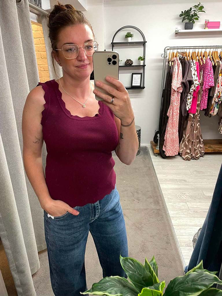 Diamond Edge Vest - Plum