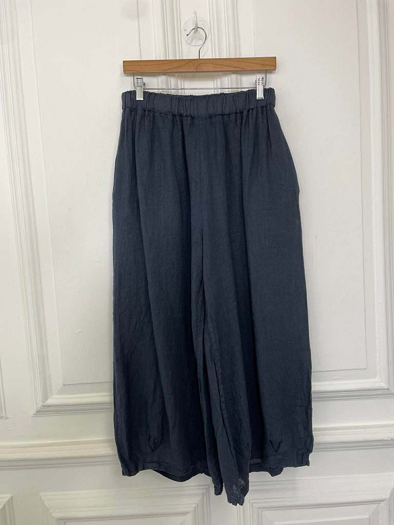 Linen Barrel Trousers - Navy