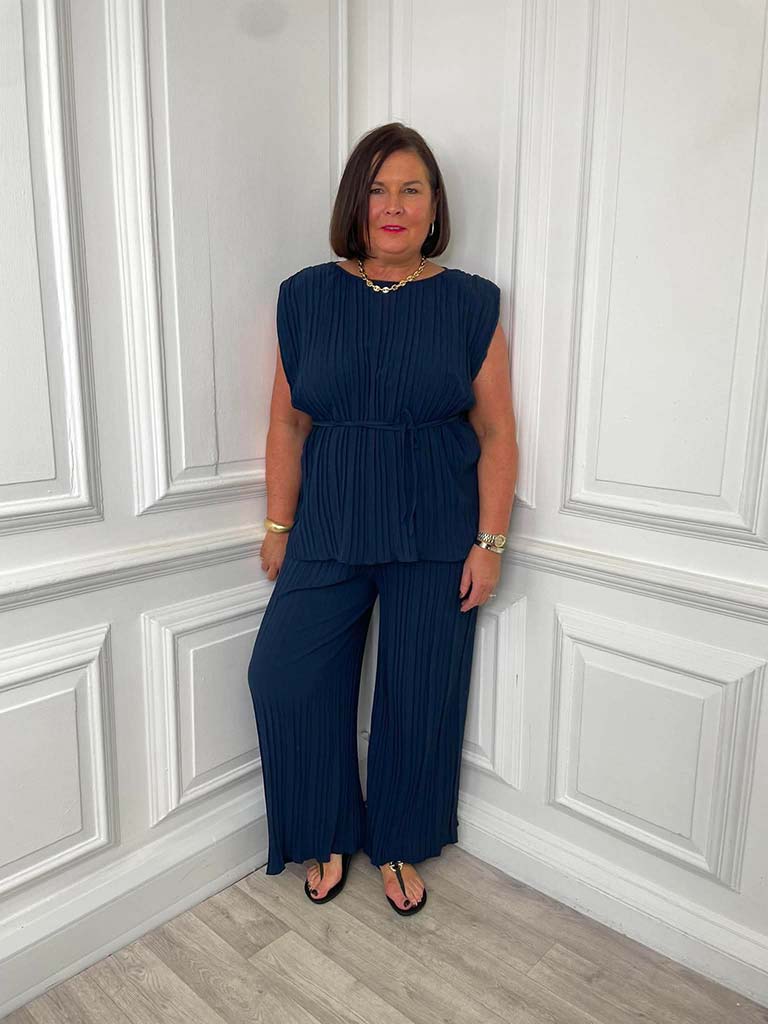 Sleeveless Pleated Co-ord - Navy