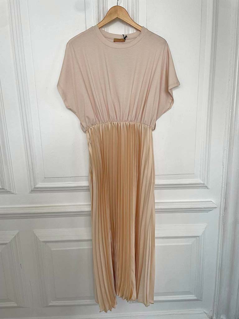 Pleated Skirt Maxi Dress
