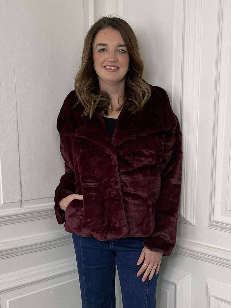 Luxe Faux Fur Jacket - Burgundy