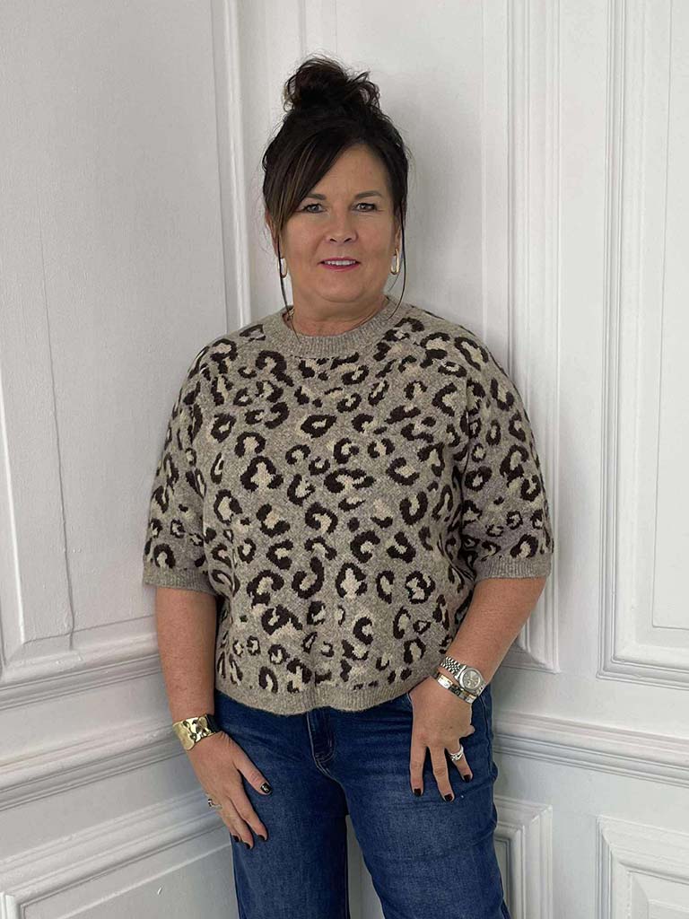 Leopard Jacquard Knit - Stone