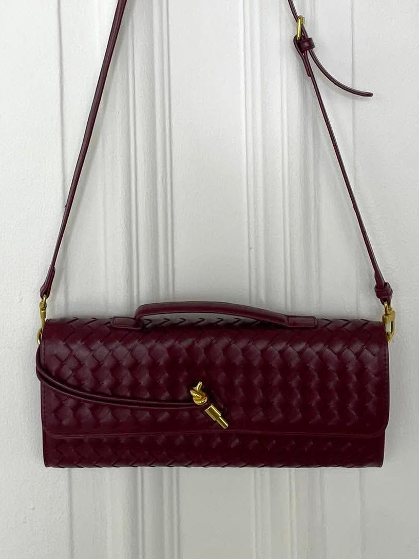 Woven Clutch Bag - Bordeaux