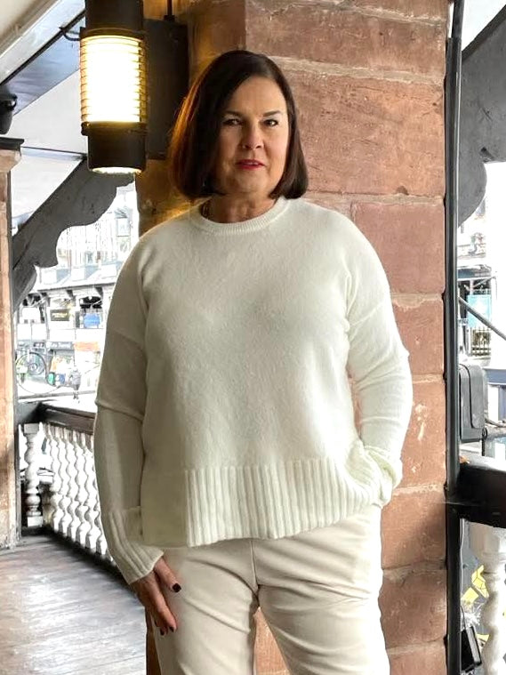Super Soft Ribbed Hem Knit - Cream