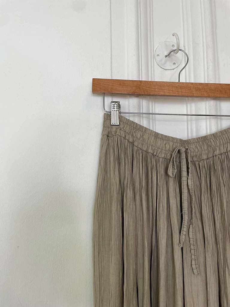 Crepe Balloon Pants - Latte