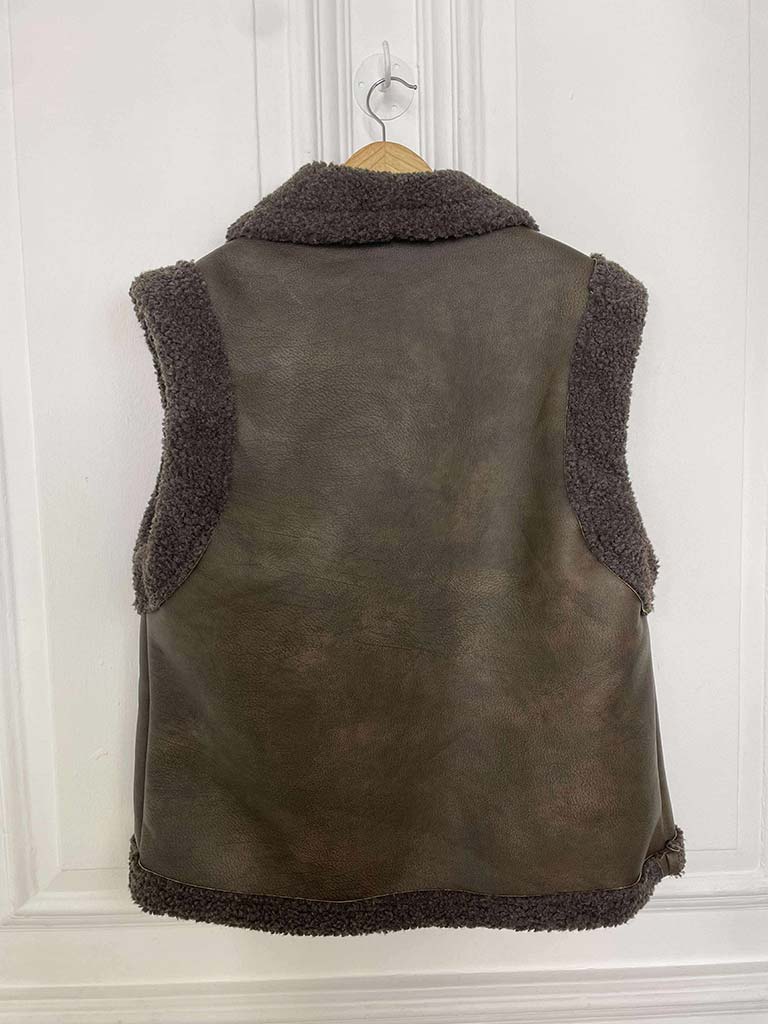 Faux Shearling Gilet - Dark Chocolate