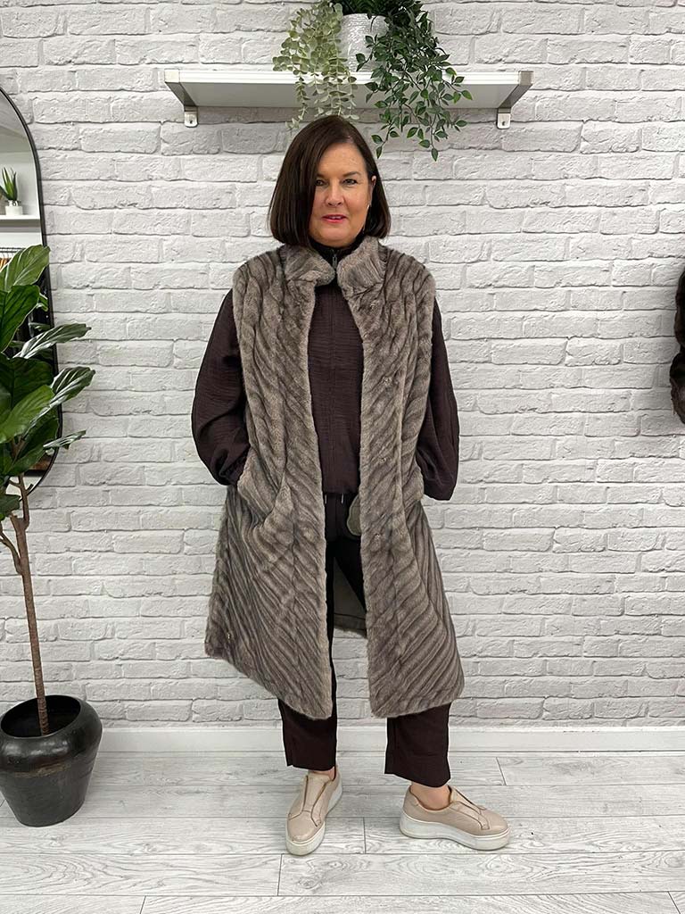 Malissa J Faux Fur Chevron Gilet - Greige