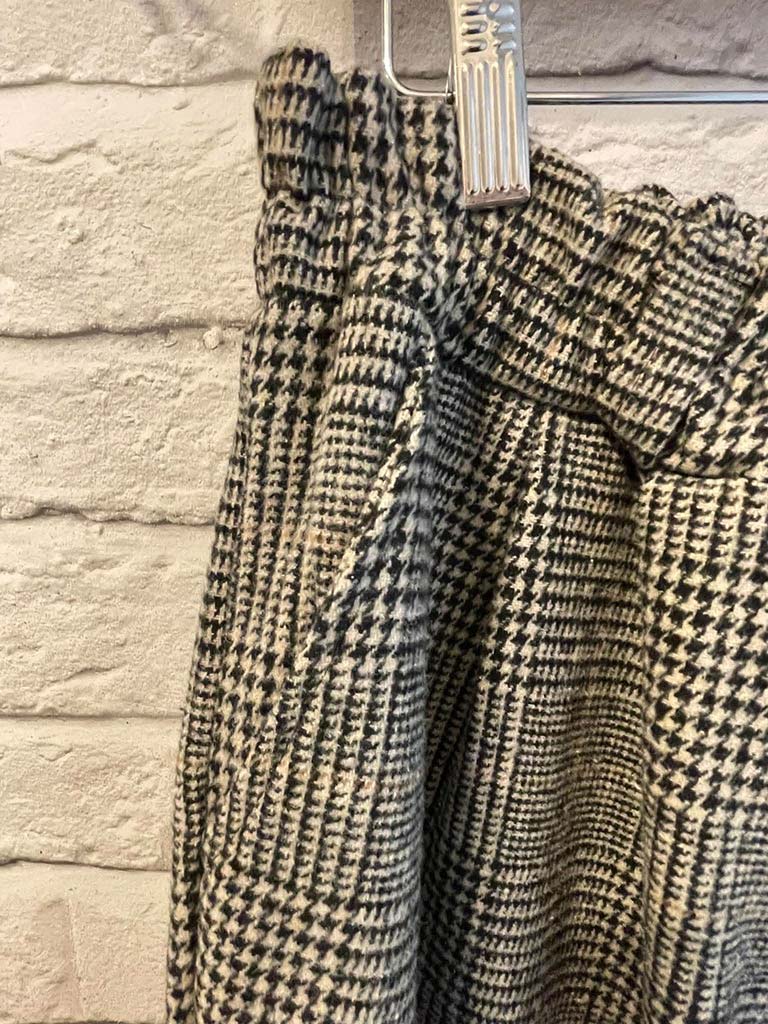 Turn Up Houndstooth Trousers - Black