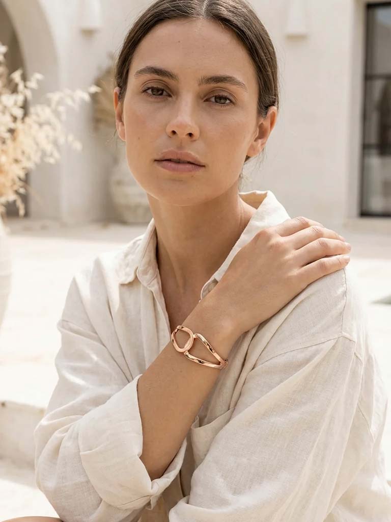 Envy Double Loop Bangle - Gold