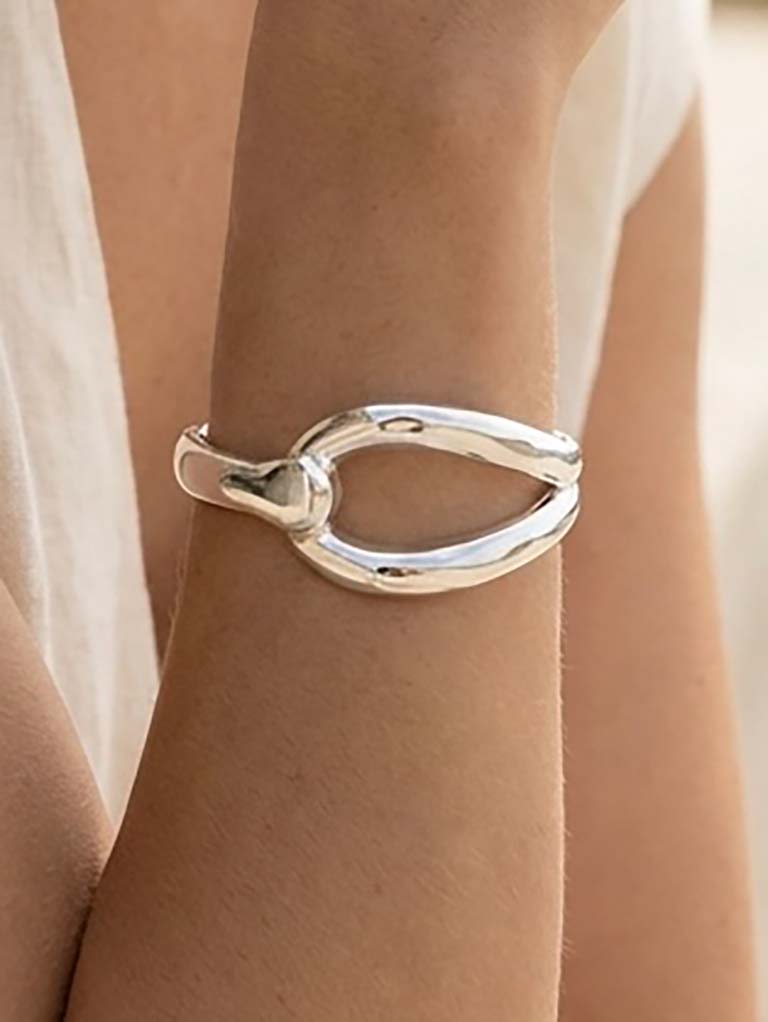 Envy Loop Link Bangle - Silver
