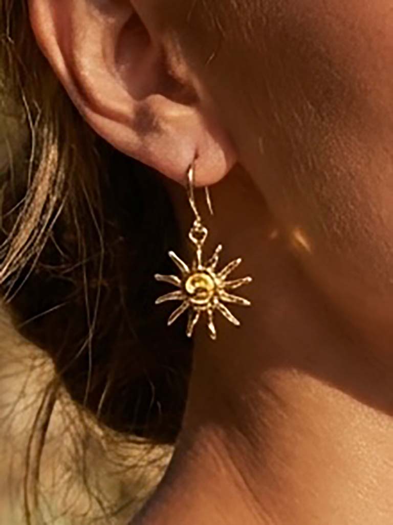 Envy Sun Earrings - Gold