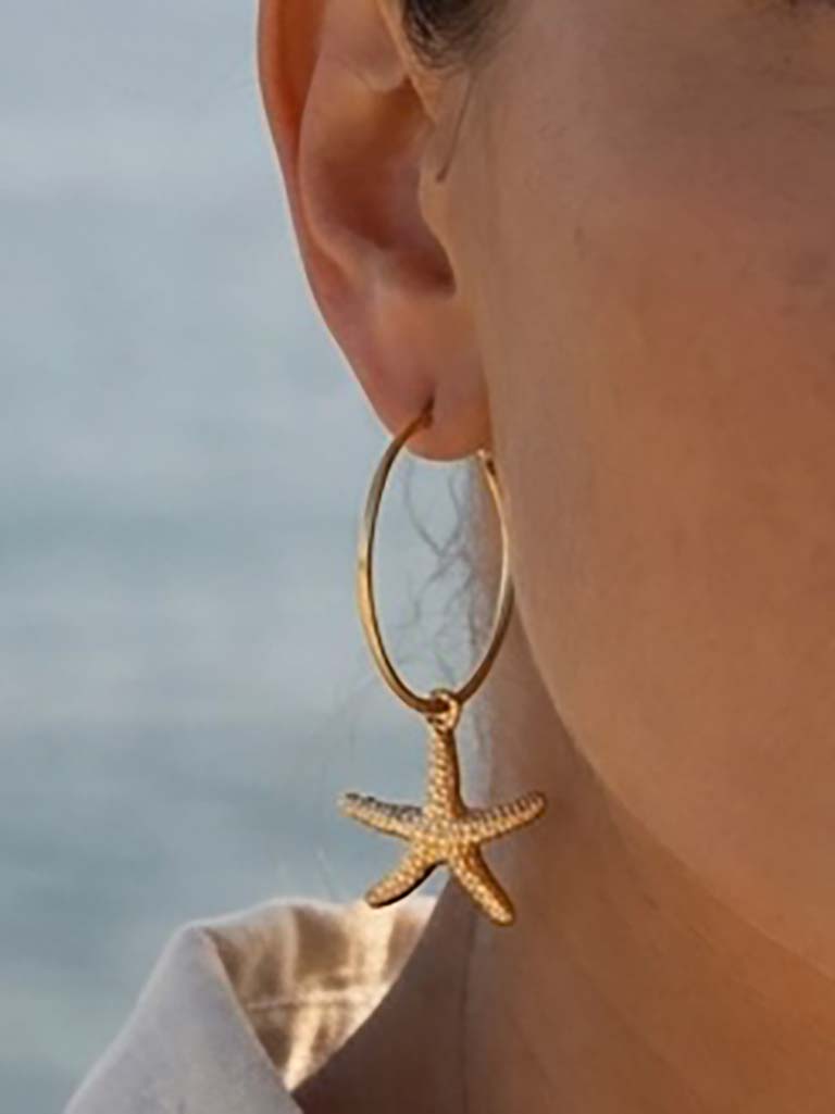 Envy Starfish Hoop Earrings - Gold