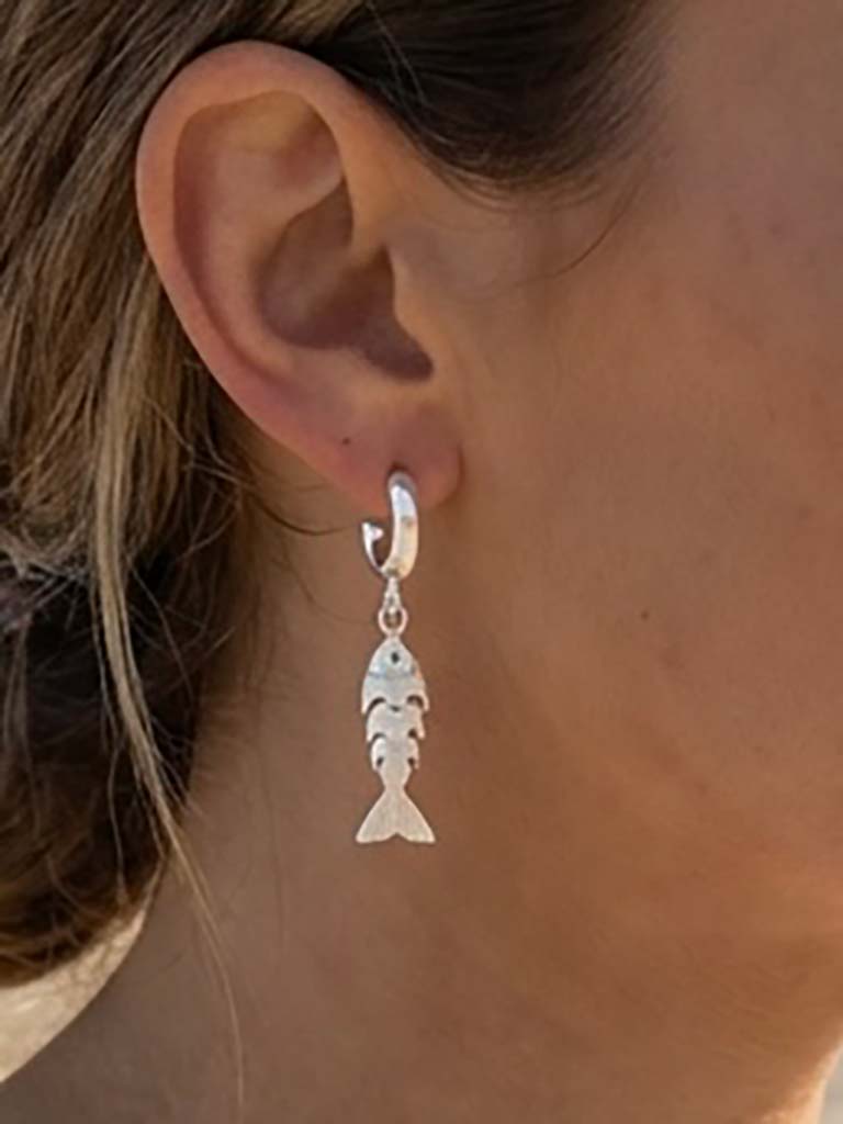 Envy Fish Hoop Earrings - Silver