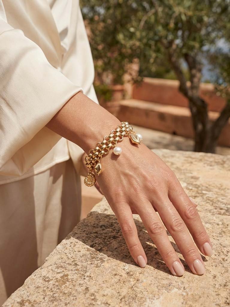 Envy Chainmail Charm Bracelet - Gold