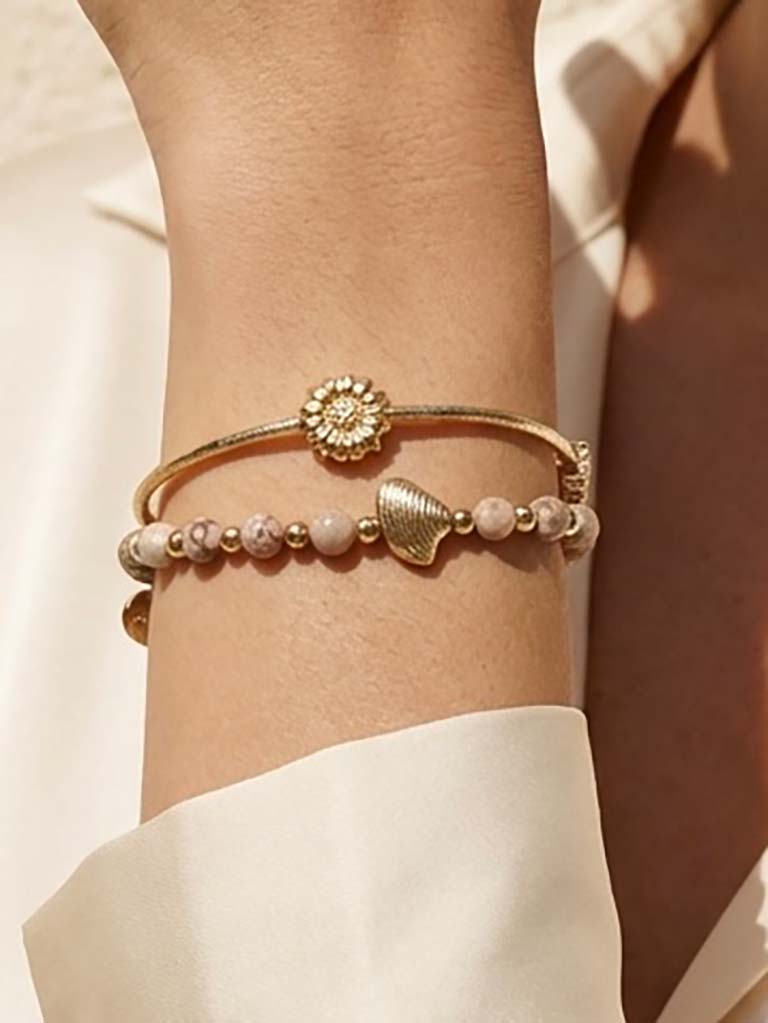 Envy Daisy & Bead Bracelet - Gold