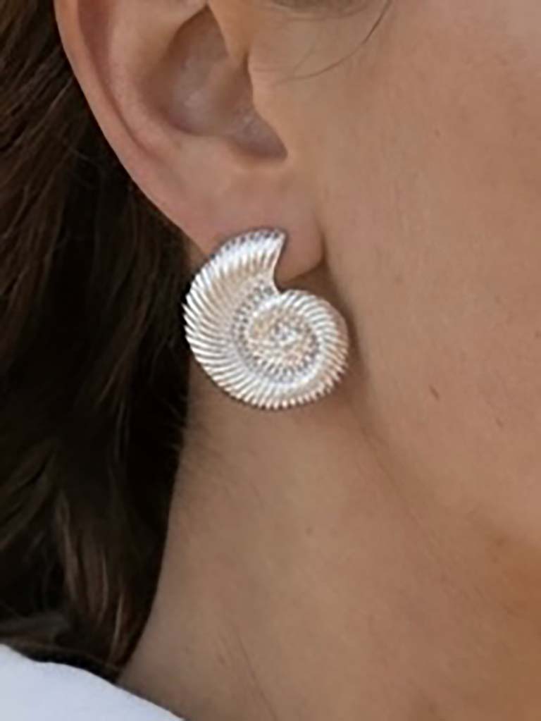 Envy Spiral Shell Earrings - Silver