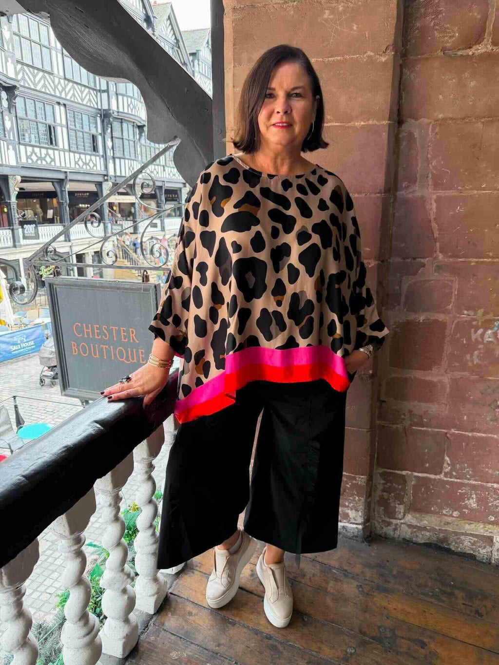 Leopard Border Print Top - Caramel