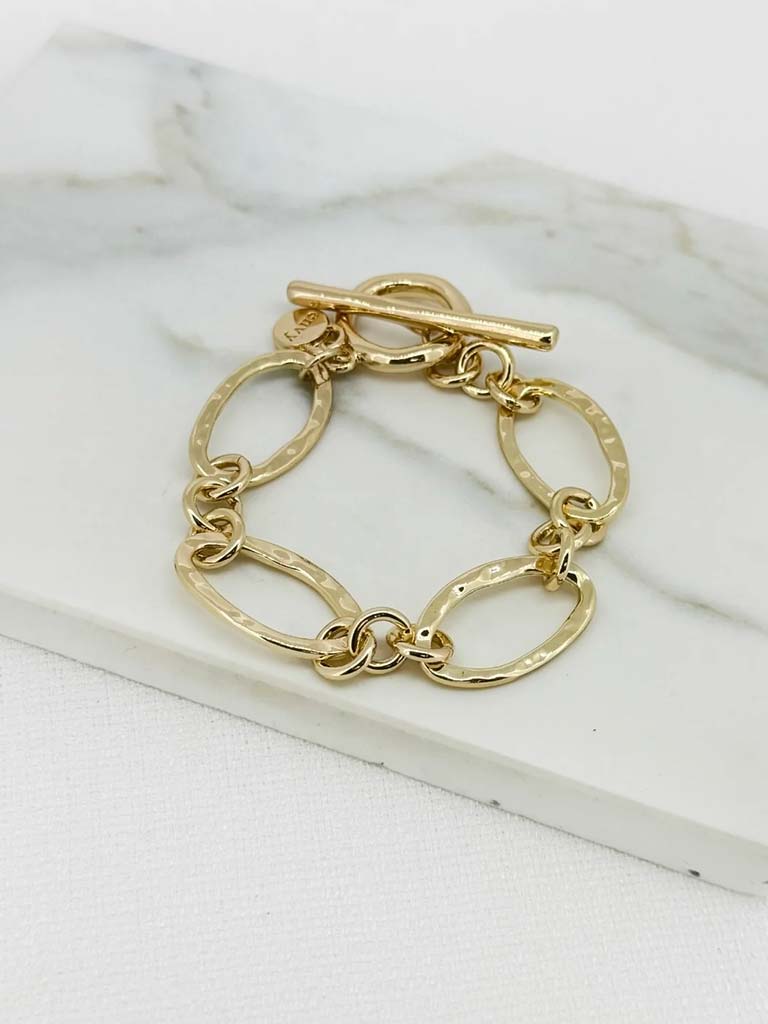 Envy Hammered Link T-Bar Bracelet - Gold